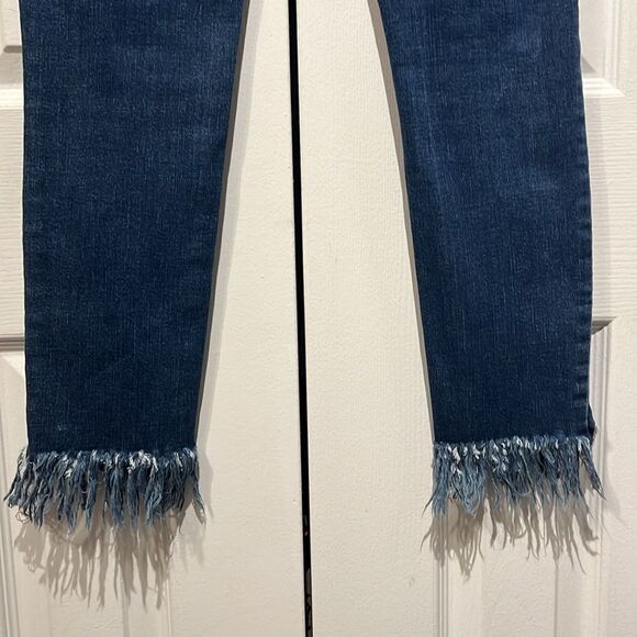 Free People Great‎ Heights Frayed Skinny Jeans Size 26 - Picture 8 of 12